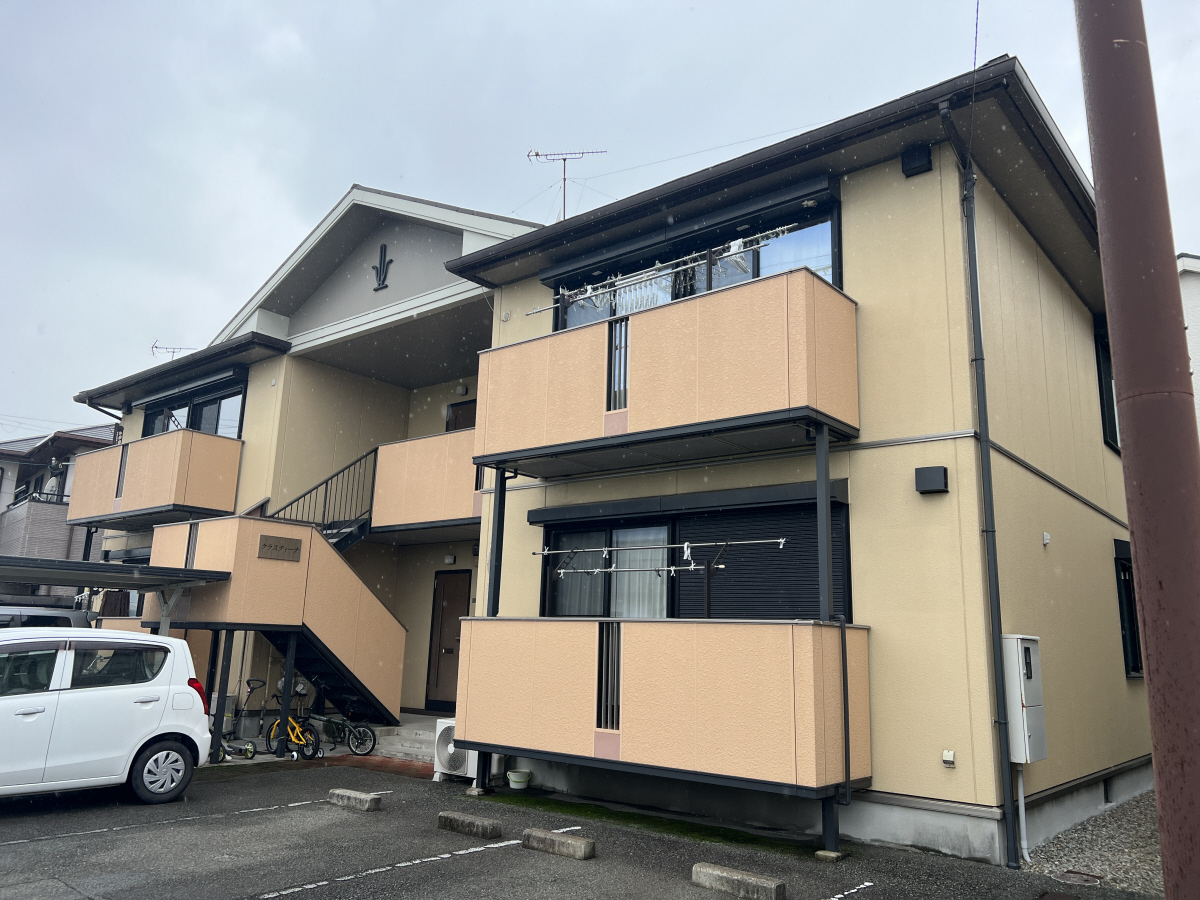 クラスティーナ