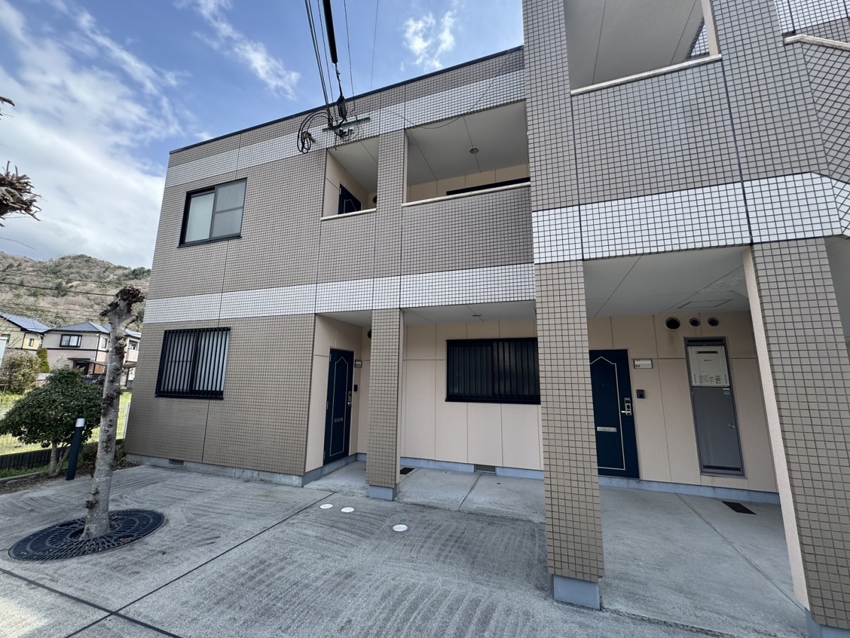 物件番号:1058420826 人気のネット無料物件☆広々洋室で快適☆収納豊富で便利です☆