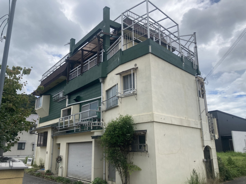物件番号:1058428574 屋上バルコニー付き！広々とした倉庫付いてます☆