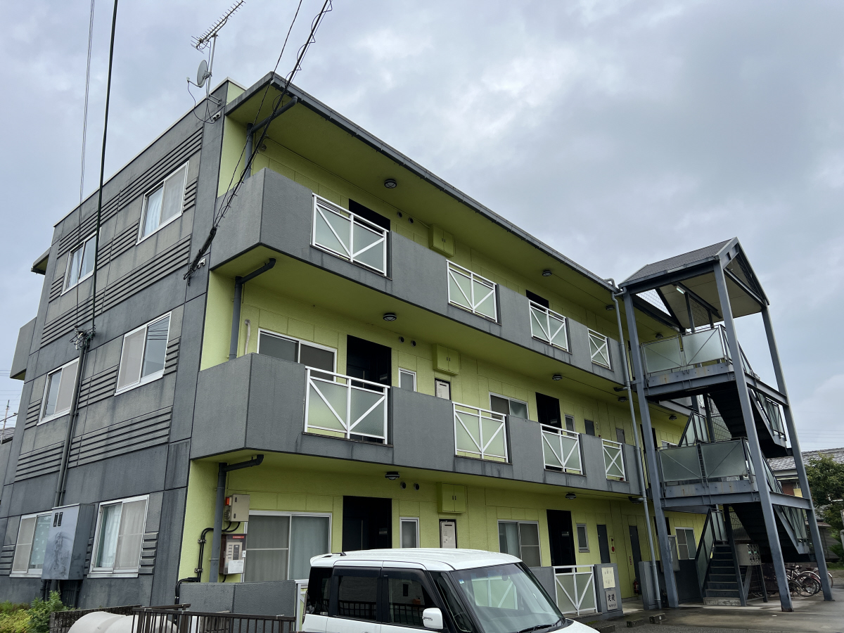 物件番号:1058448630 人気のペット飼育可能物件☆広々間取りで快適☆周辺環境便利な立地☆