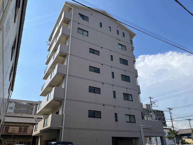 メゾン前田