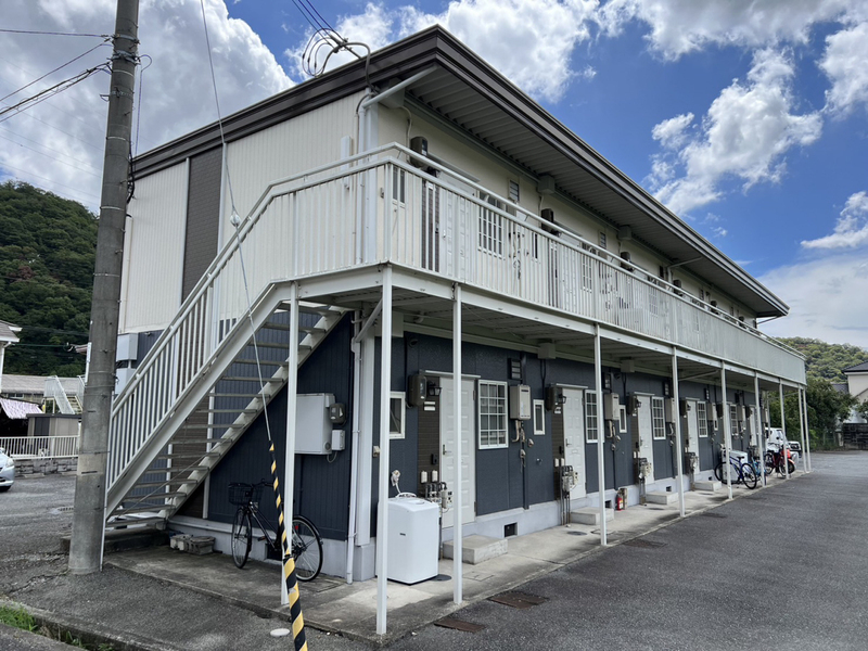 物件番号:1058464910 フレッツ光導入住み！バス停まで徒歩４分です！