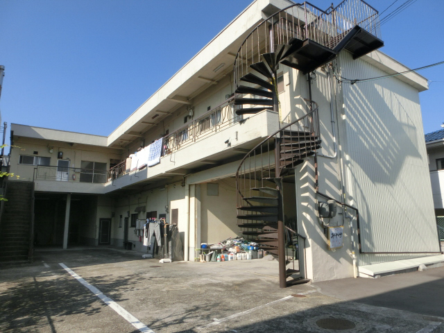 三宅マンション