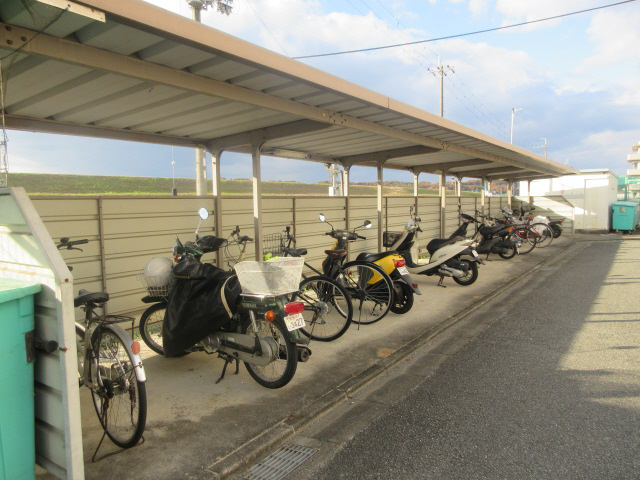 ビレッジハウス粟生