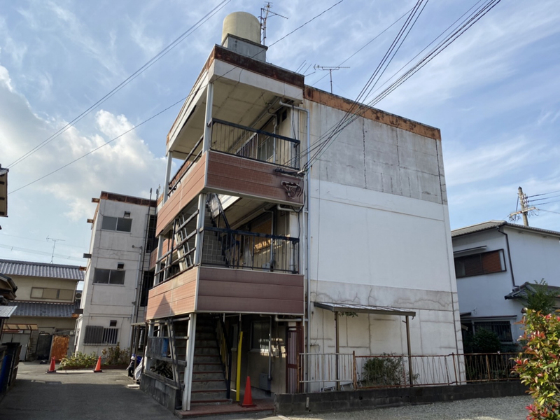 物件番号:1058409821 二口コンロで料理がスムーズ！広い収納で荷物の整理がしやすい！