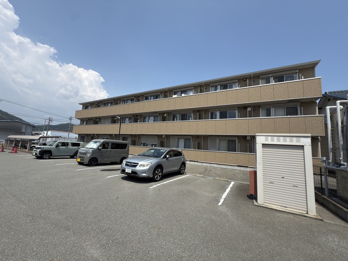 セジュール町坪