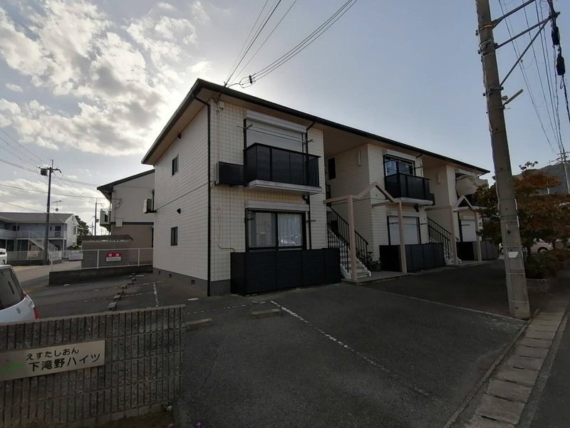 えすたしおん下滝野ハイツ