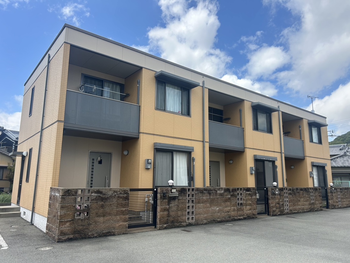 シャーメゾン市川