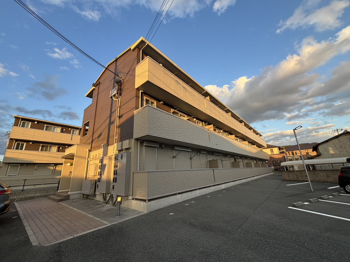 ノア東山Ｂ棟