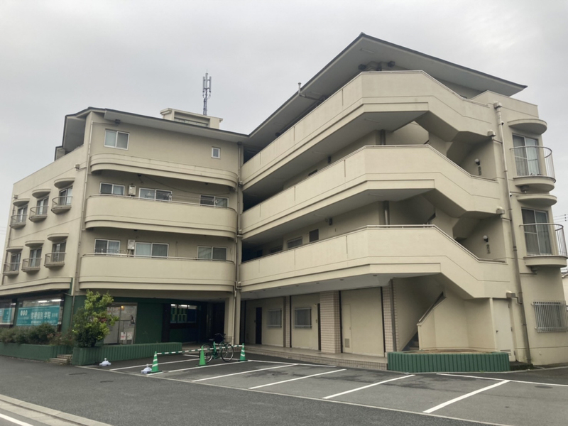 サングレース荒井