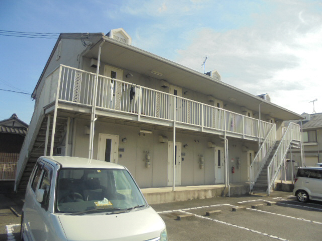 メゾン堀川　C棟