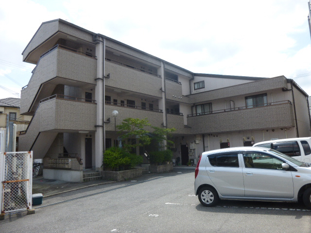 物件番号:1058454893 重量鉄骨造で防音面安心！！室内洗濯機置場あります！