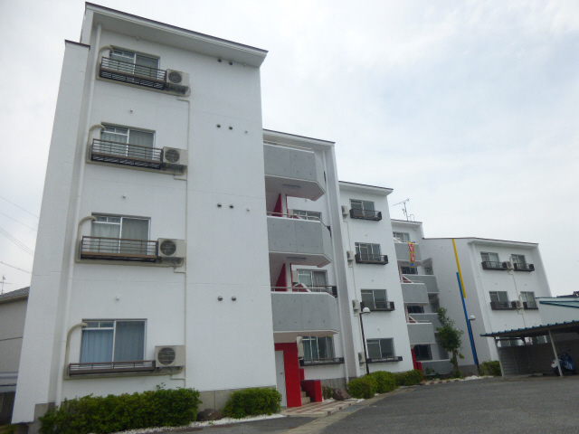 物件番号:1058413580 日当たり良好♪コンビニ・スーパー近くて便利☆