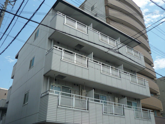モア・エレガンス
