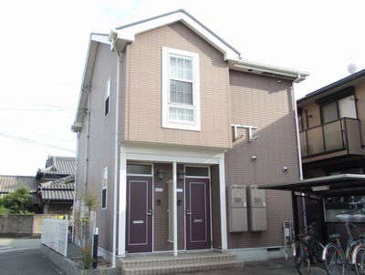 物件番号:1128458189 保証人なしプラン有り　総戸数２戸で全部屋角部屋です　短期契約もご相談可能☆