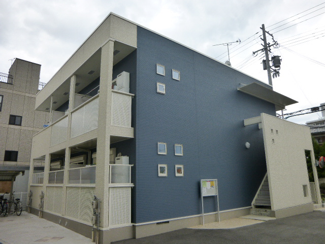 物件番号:1128418770 敷金０円　2011年9月完成の設備充実ハイツ☆　短期契約もご相談可能☆