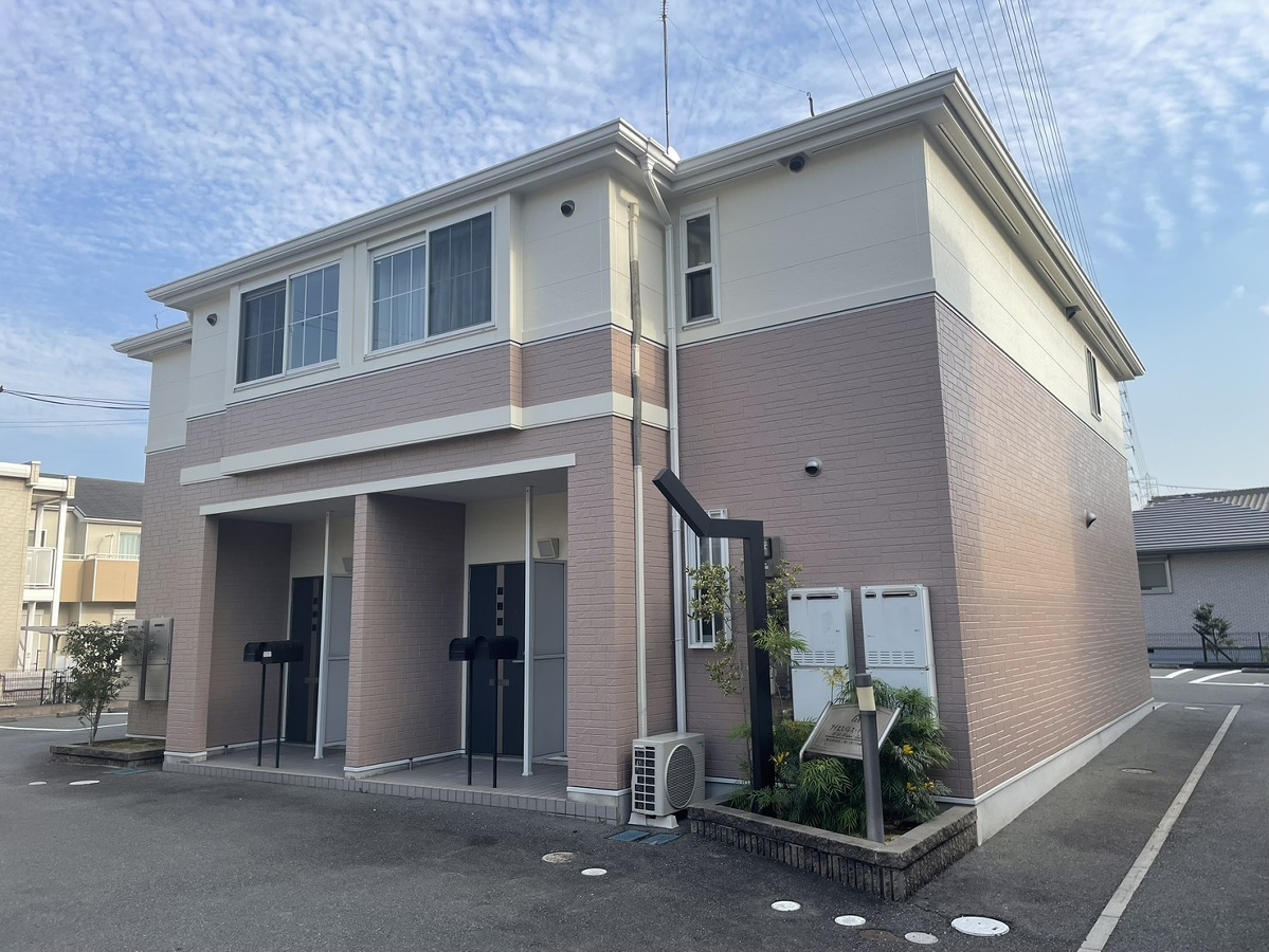 アイエスパレス・イースト