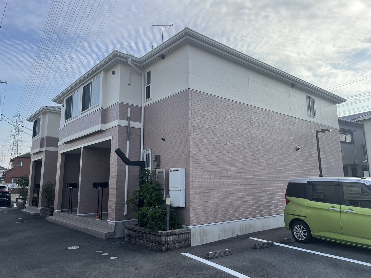 アイエスパレス・ウェスト