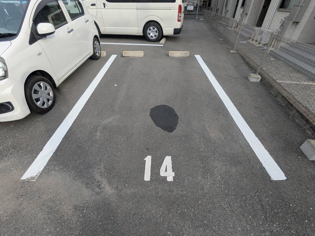 駐車場 写真4