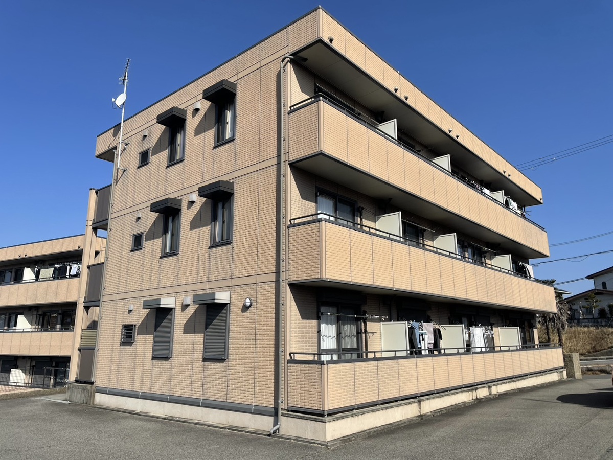 パークハイム参番館　A棟