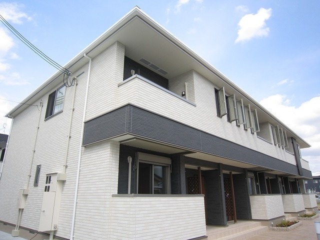 エレガンテヴィラⅢ