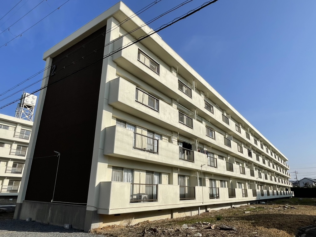 ヴィラナリー加東Ⅲ　2号棟