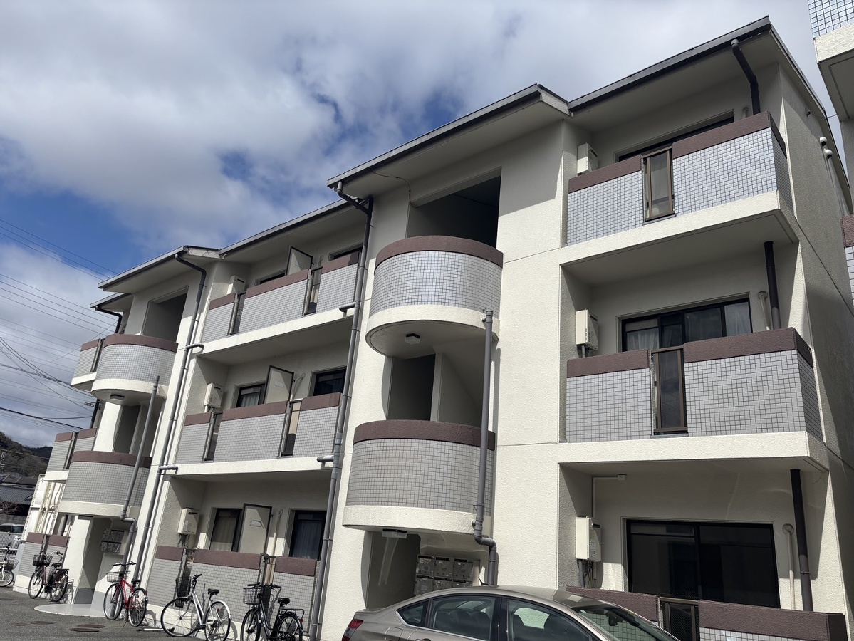 サンハイツ上滝野　D棟