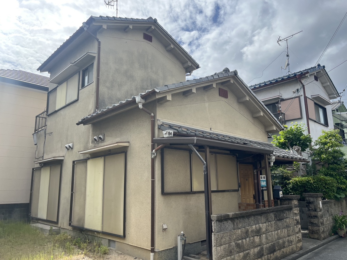高砂市中島１丁目　貸家
