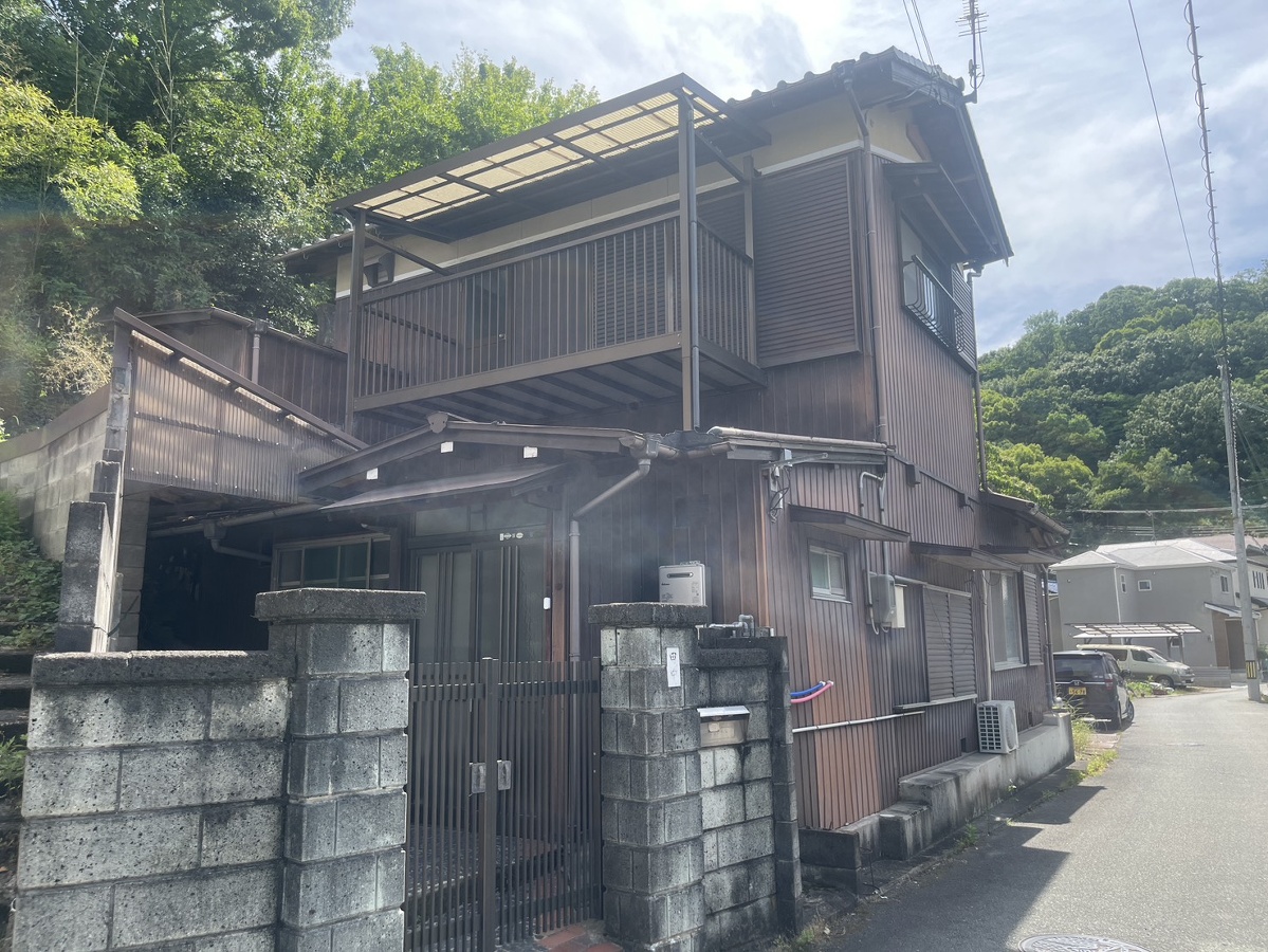 高砂市曽根町1706-3戸建