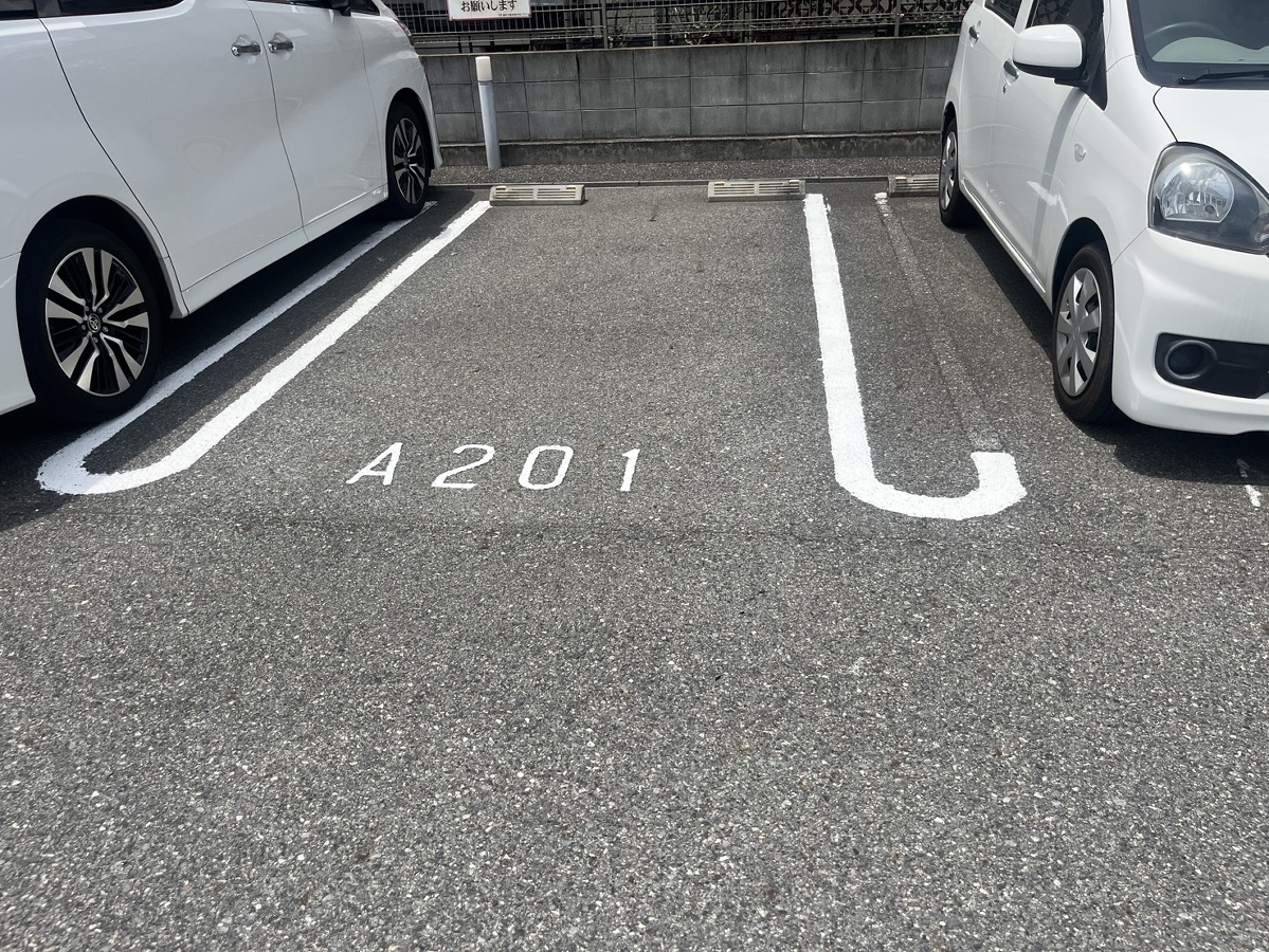 駐車場 写真4