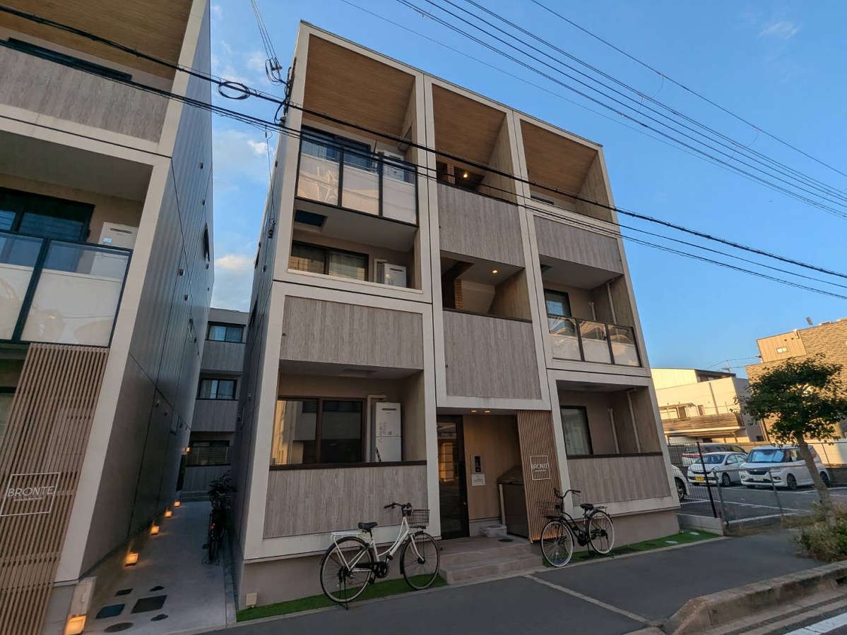 ブロンテ北在家EAST