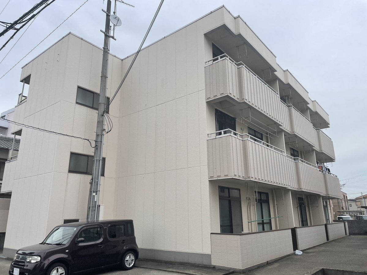 マンションサエイ