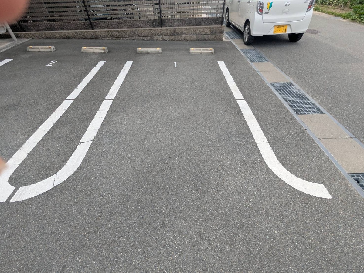 駐車場 写真4