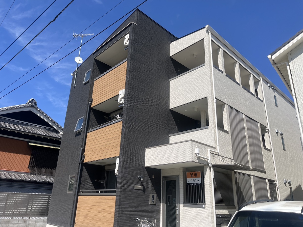 ジュネス寺家町