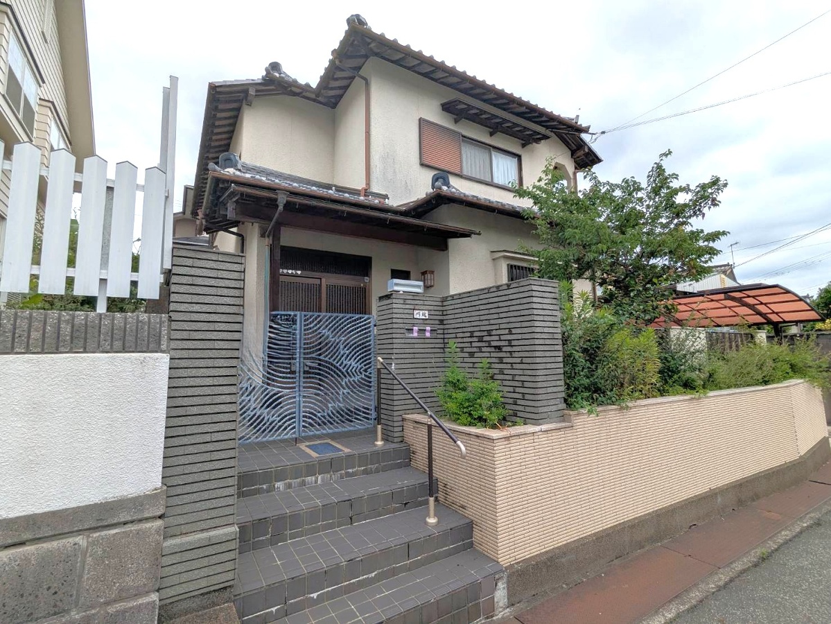 加古川市上荘町都台一丁目貸家