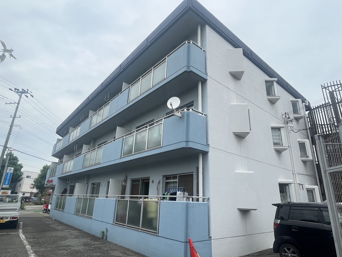 岸田ハイツ