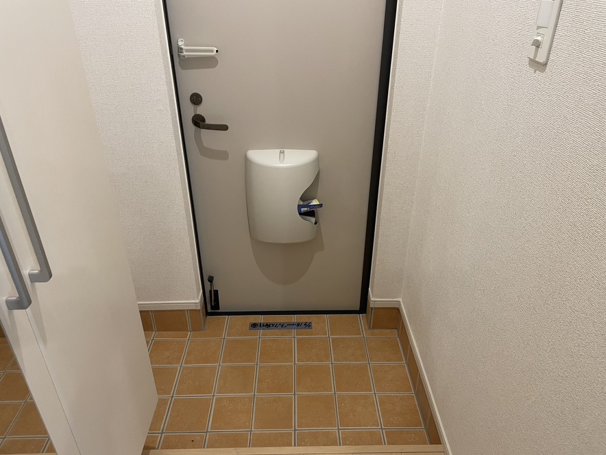 玄関 写真8