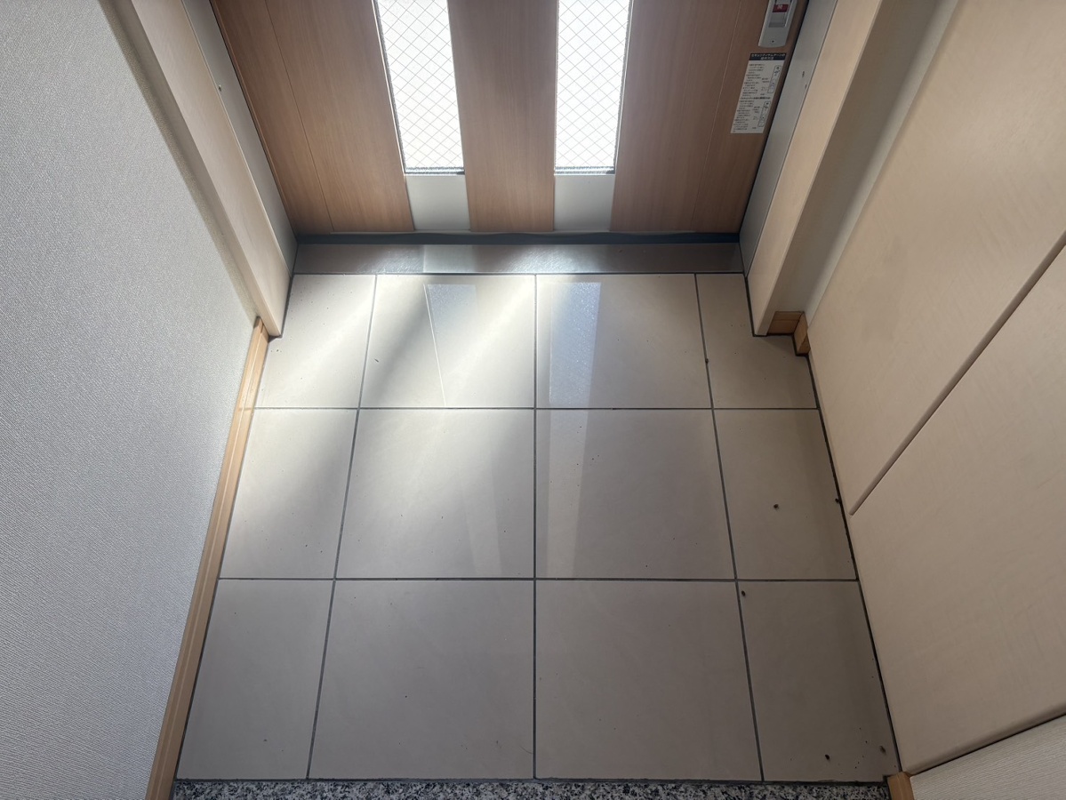 玄関 写真8